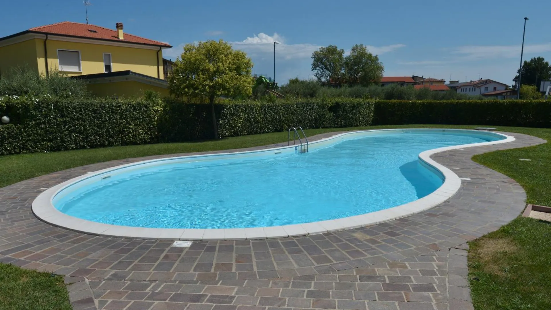 Casa Vacanze Da Ricky App 5 Peschiera del Garda