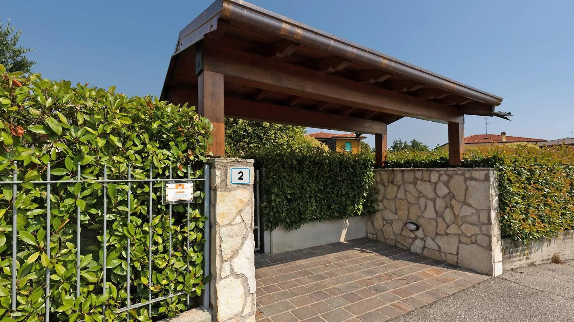 Casa Vacanze Da Ricky App 5 Peschiera del Garda