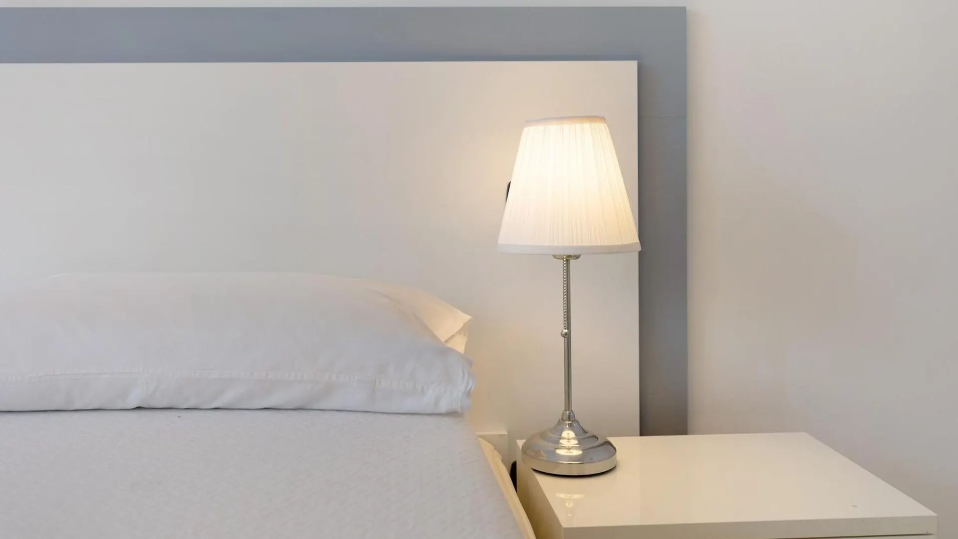 Casa Vacanze Da Ricky App 5 Peschiera del Garda